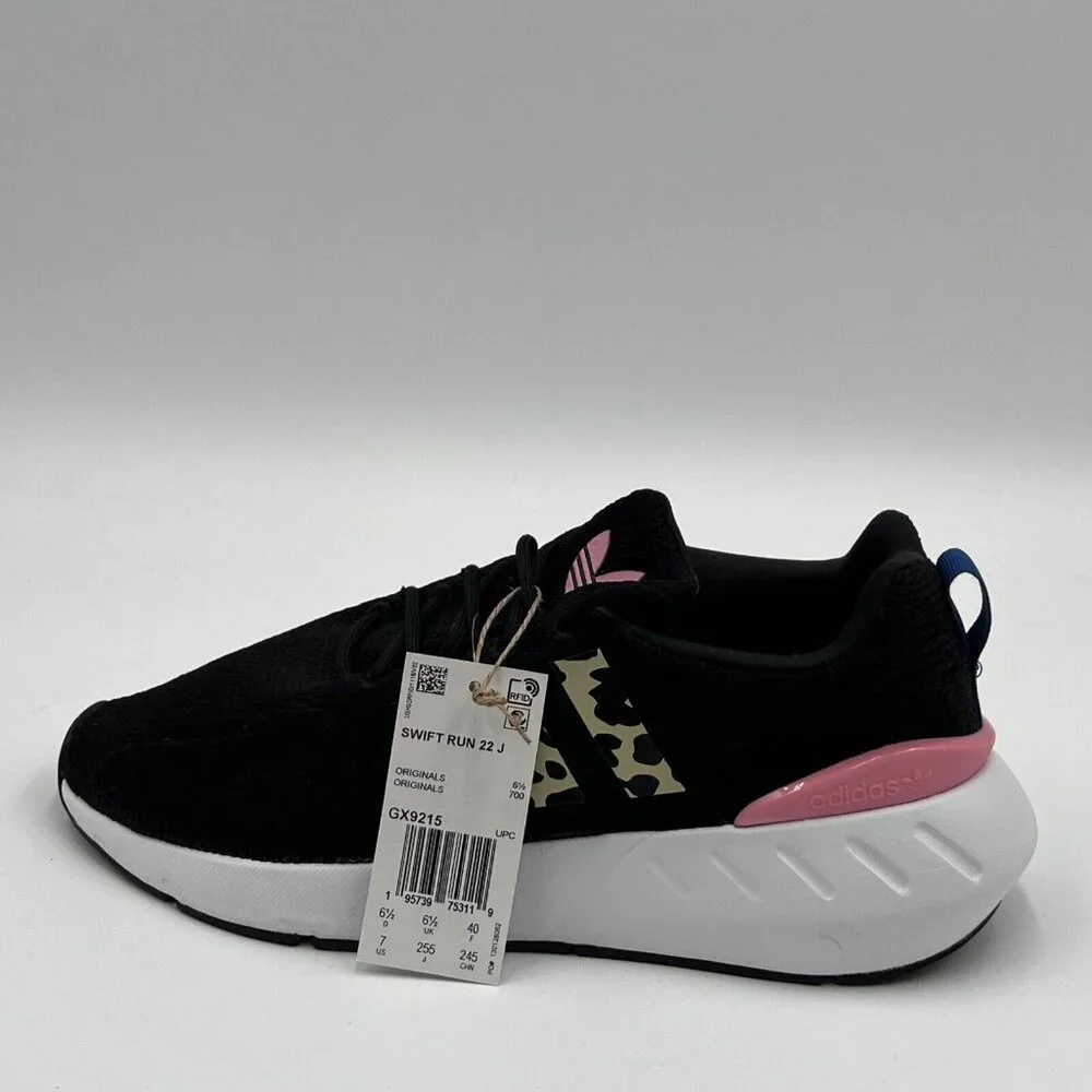 ADIDAS Originals Girl's Swift Run 22 (Big Kid) Black/Bliss Pink/Blue 7 Big Kid M